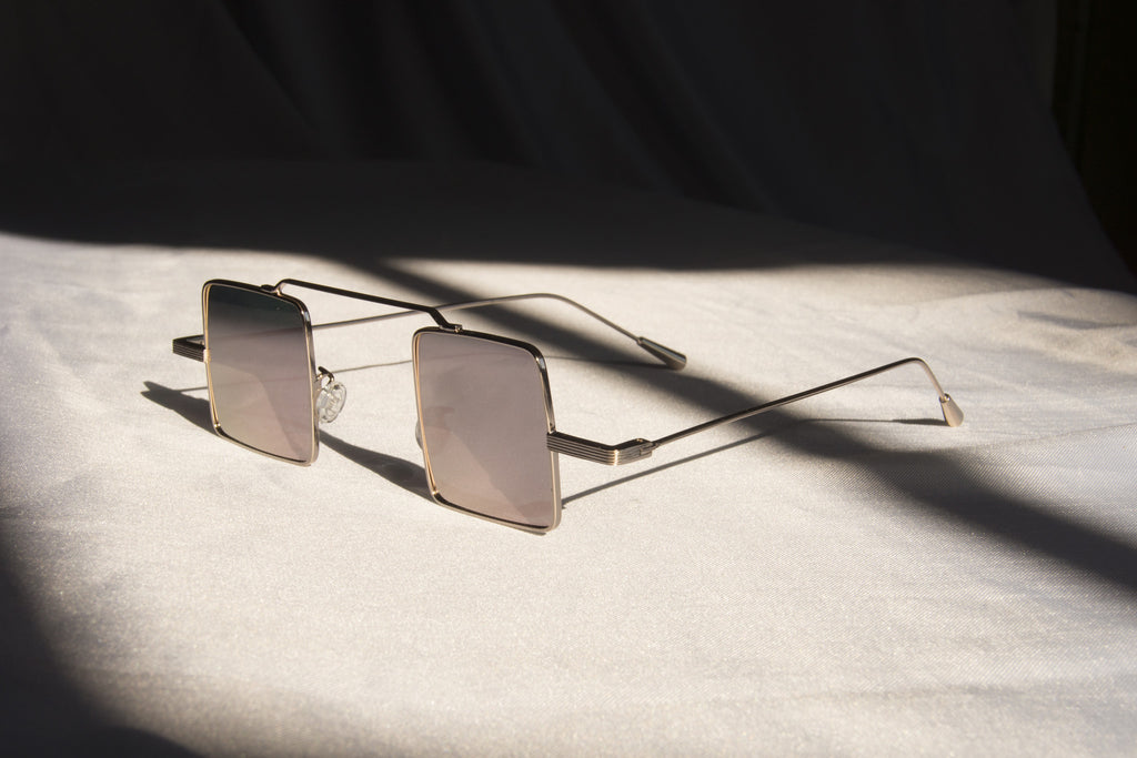 ＴΞＣＨＮ i ＱＵΞ [ʀᴏsᴇ]