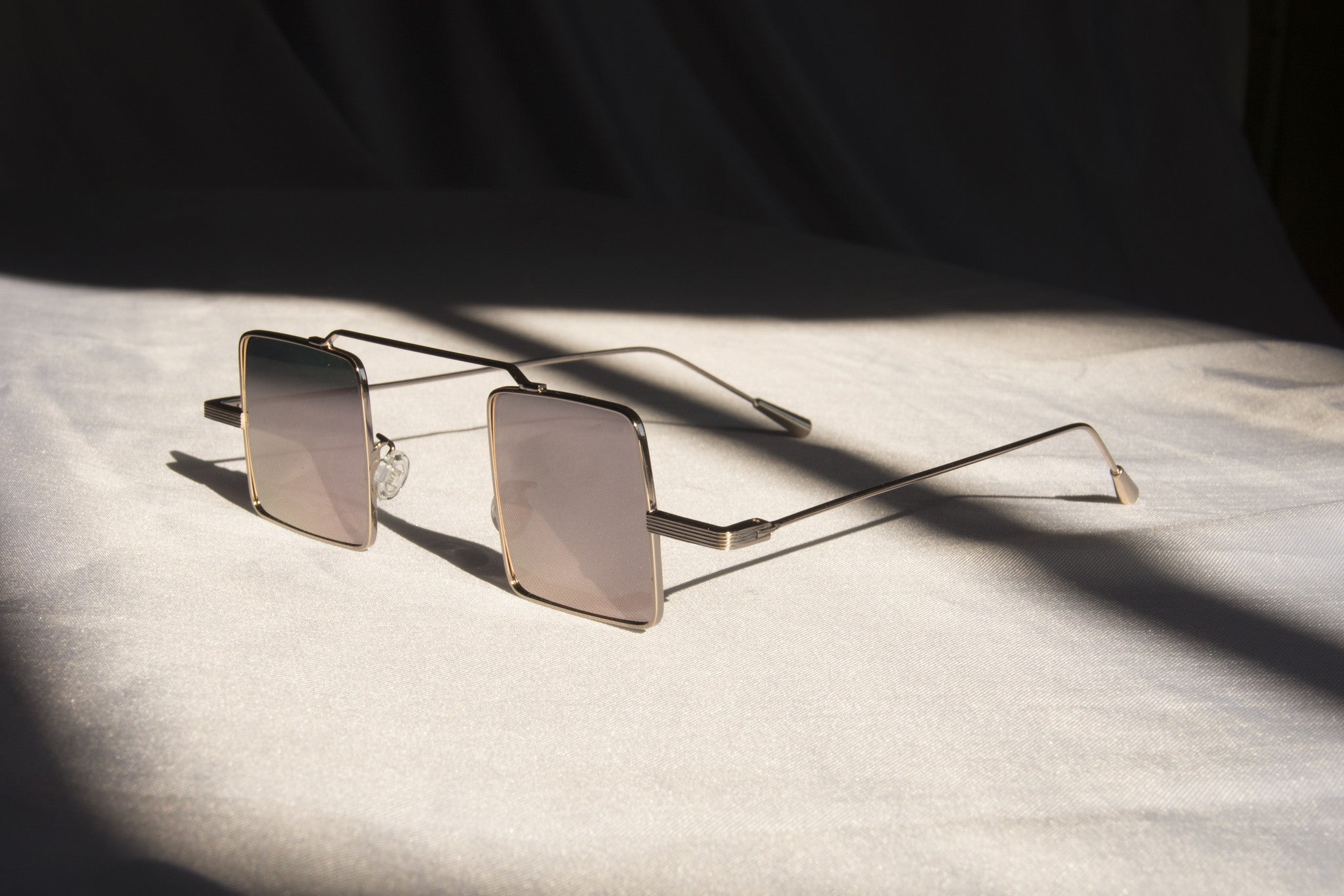 ＴΞＣＨＮ i ＱＵΞ [ʀᴏsᴇ]