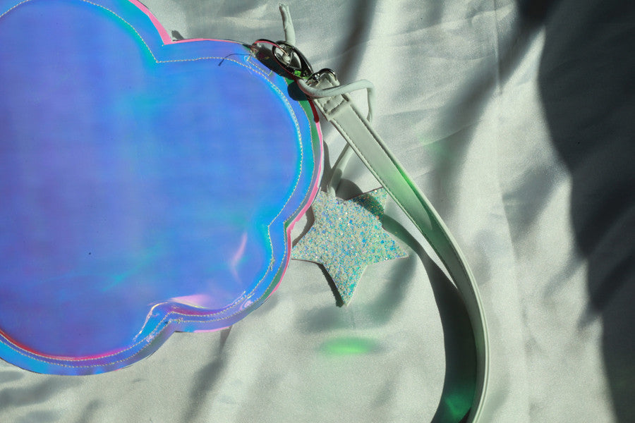 ｃｌｏｕｄｉｉ☁ ｈａｎｄｂａｇ [ʜᴏʟᴏɢʀᴀᴍ]